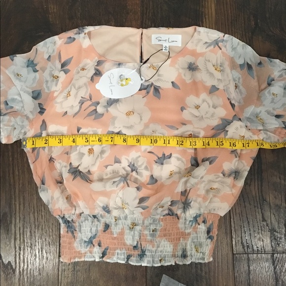 2x✨HP✨Cute Floral Crop Top - Picture 6 of 8